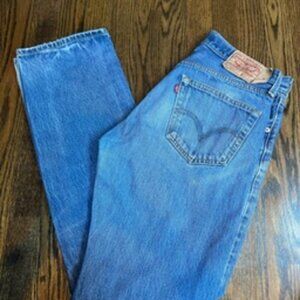 Levi's 501 Medium Wash Jeans